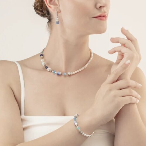 GeoCube Fresh Turquoise & String of Pearls Bracelet